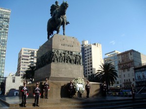 montevideo (6) 